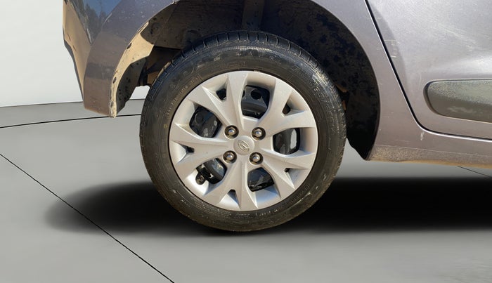 2016 Hyundai Grand i10 SPORTZ 1.2 KAPPA VTVT, Petrol, Manual, 87,768 km, Left Rear Wheel