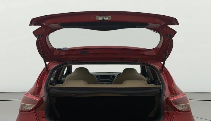 2018 Hyundai Grand i10 SPORTZ AT 1.2 KAPPA VTVT, Petrol, Automatic, 34,031 km, Boot Door Open