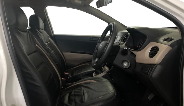 2019 Hyundai Grand i10 MAGNA 1.2 KAPPA VTVT, Petrol, Manual, 35,689 km, Right Side Front Door Cabin