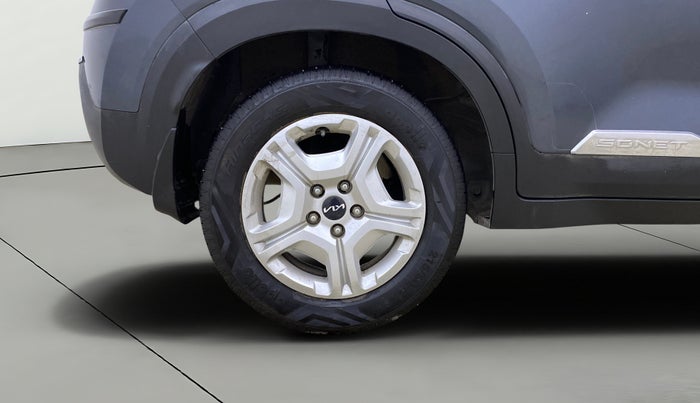 2022 KIA SONET HTK PLUS 1.2, Petrol, Manual, 15,467 km, Right Rear Wheel