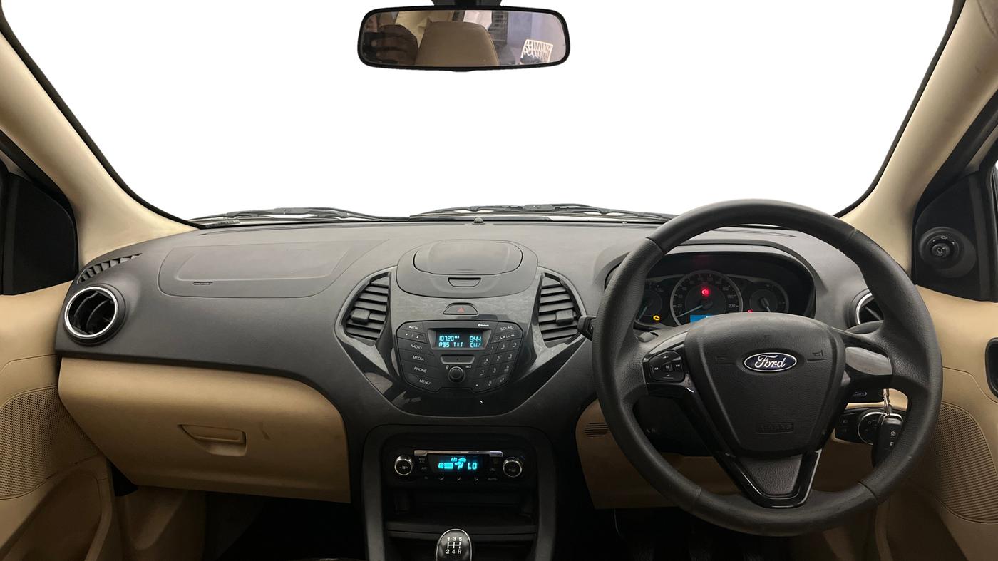 2018 Ford Figo Aspire TITANIUM 1.2 PETROL, Petrol, Manual, 31,645 km, Dashboard