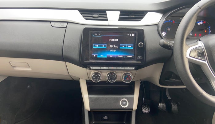 2023 Renault TRIBER RXZ Urban Night Limited Edition, Petrol, Manual, 16,722 km, Air Conditioner