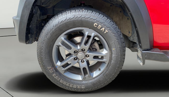 2024 Mahindra Thar LX HT PETROL 4WD MT, Petrol, Manual, 18,457 km, Left Front Wheel