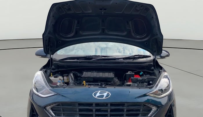 2022 Hyundai GRAND I10 NIOS SPORTZ AMT 1.2 KAPPA VTVT, Petrol, Automatic, 32,948 km, Open Bonet