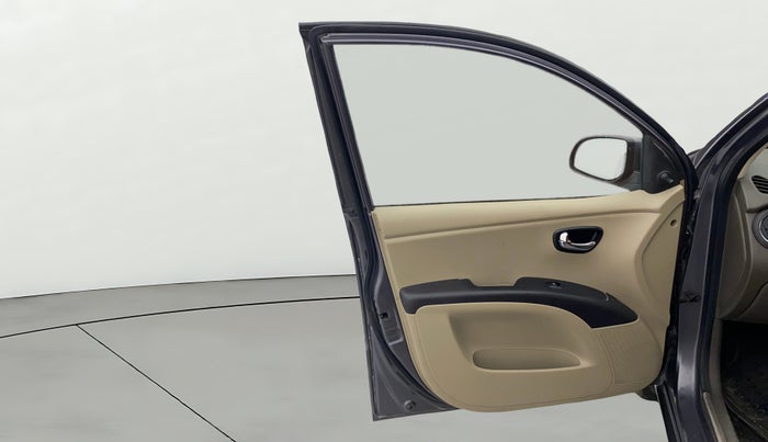 2016 Hyundai i10 SPORTZ 1.1, Petrol, Manual, 56,616 km, LHS Front Door