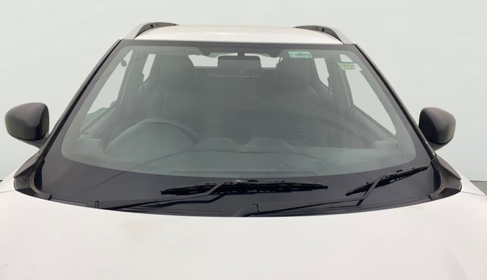 2023 Nissan MAGNITE XE, Petrol, Manual, 30,301 km, Front Windshield