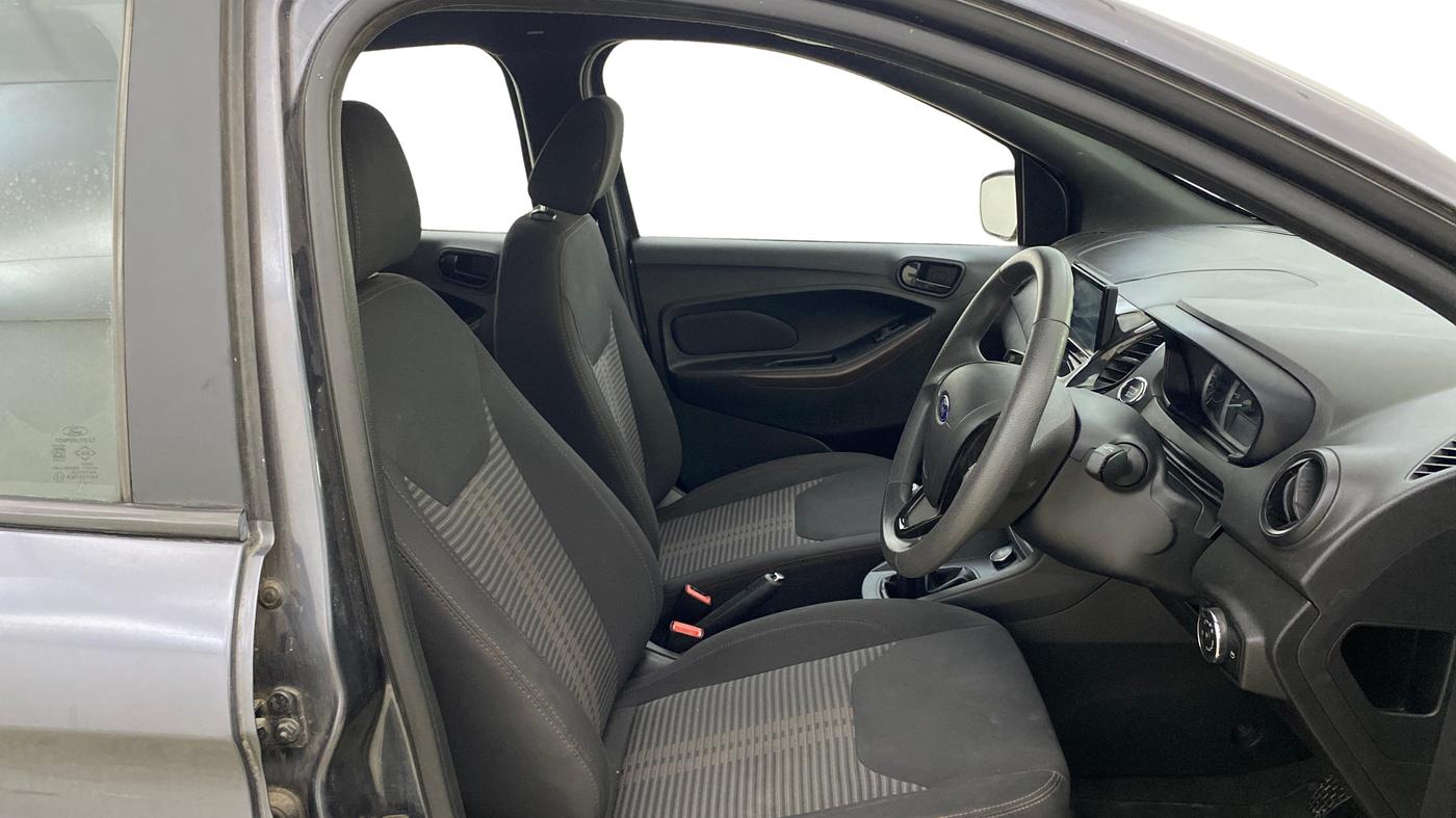 2020 Ford FREESTYLE TITANIUM PLUS 1.2 PETROL, Petrol, Manual, 5,575 km, Right Side Front Door Cabin