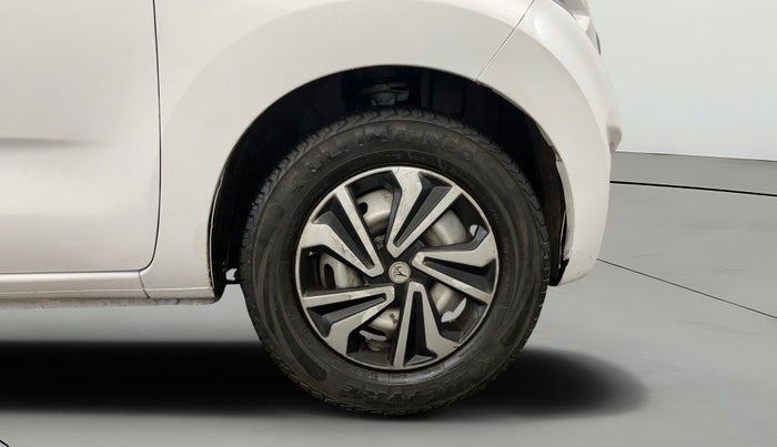 2018 Datsun Redi Go A, Petrol, Manual, 38,074 km, Right Front Wheel