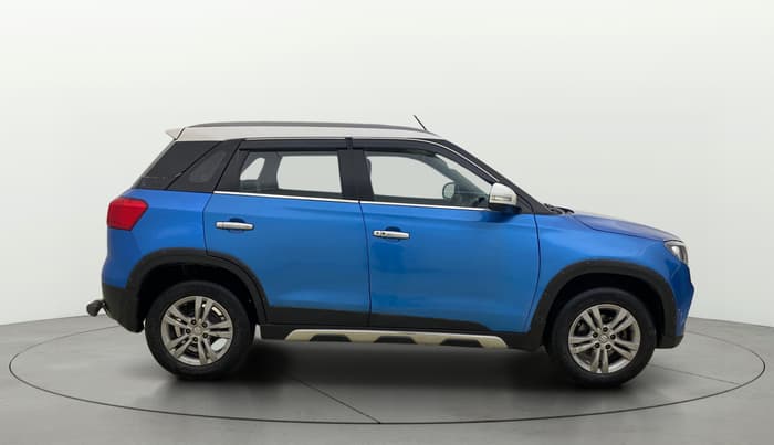 2017 Maruti Vitara Brezza ZDI PLUS DUAL TONE, Diesel, Manual, 1,37,453 km, Right Side View