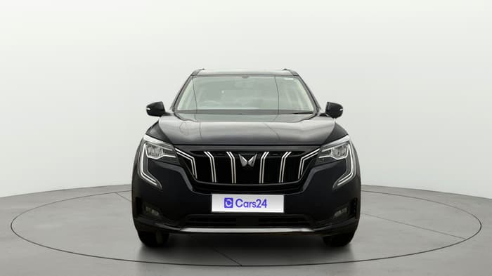 2023 Mahindra XUV700 AX 5 D MT 7 STR, Diesel, Manual, 40,769 km, Front