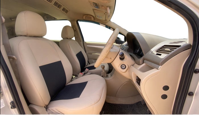 2017 Maruti Ertiga VDI SHVS, Diesel, Manual, 1,34,066 km, Right Side Front Door Cabin