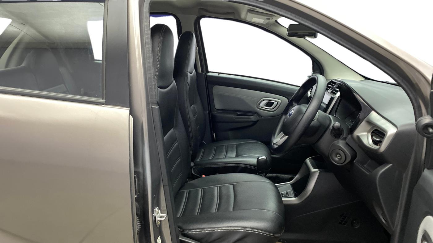 2020 Datsun Redi Go T(O) 1.0 AMT, Petrol, Automatic, 44,011 km, Right Side Front Door Cabin