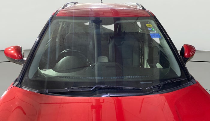 2020 Mahindra XUV300 W6 1.2 PETROL, Petrol, Manual, 33,270 km, Front Windshield