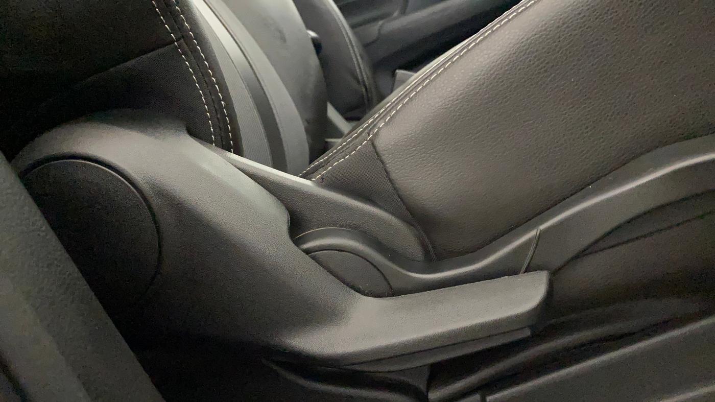 2021 Maruti XL6 ZETA MT, Petrol, Manual, 38,169 km, Driver Side Adjustment Panel