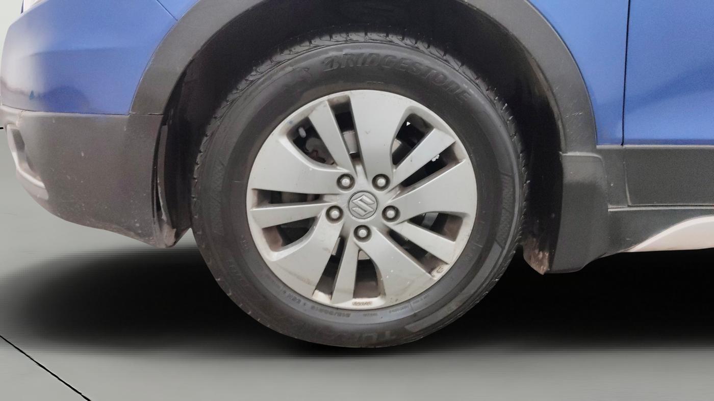 2016 Maruti S Cross ZETA 1.3, Diesel, Manual, 68,230 km, Left Front Wheel