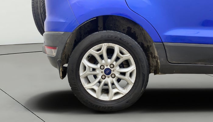 2015 Ford Ecosport TITANIUM 1.5L PETROL AT, Petrol, Automatic, 1,02,664 km, Right Rear Wheel