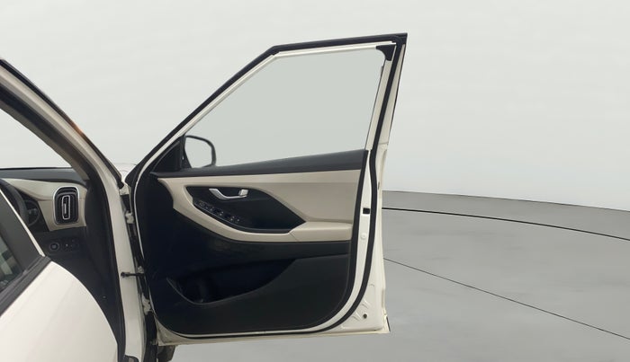 2021 Hyundai Creta SX EXECUTIVE 1.5 PETROL, Petrol, Manual, 47,624 km, RHS Front Door