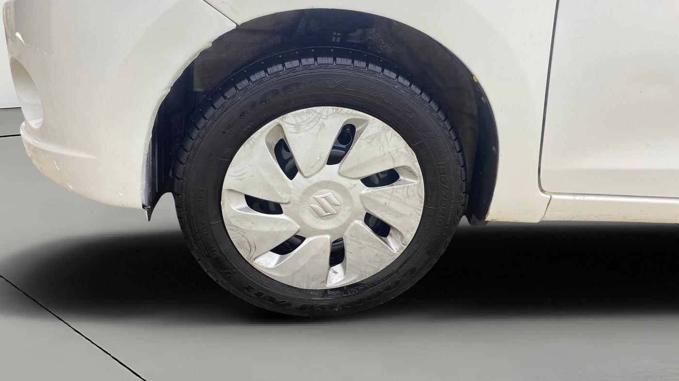 2017 Maruti Celerio VXI AMT, Petrol, Automatic, 42,395 km, Left Front Wheel