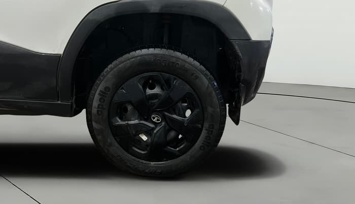 2022 Tata PUNCH ADVENTURE MT, Petrol, Manual, 23,927 km, Left Rear Wheel