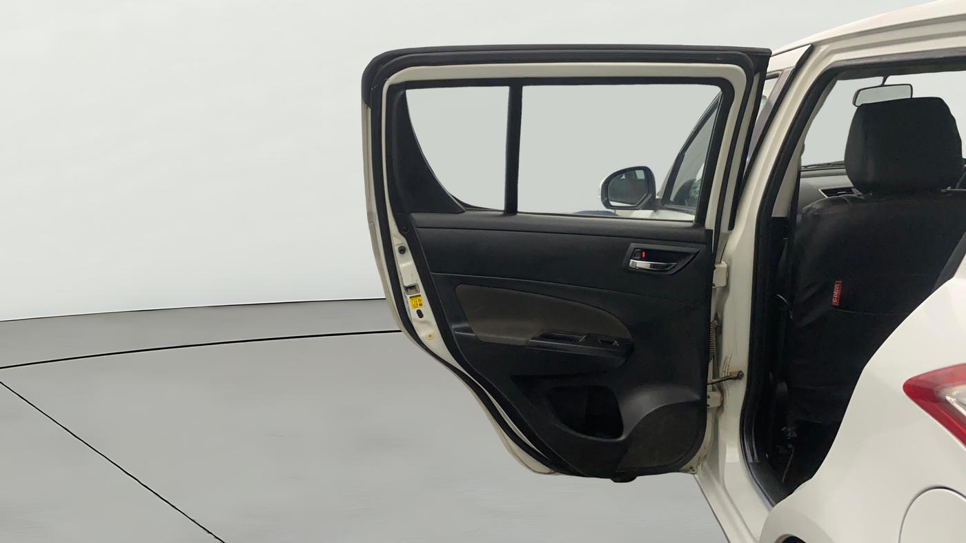 2015 Maruti Swift VDI, Diesel, Manual, 1,27,183 km, LHS Rear Door
