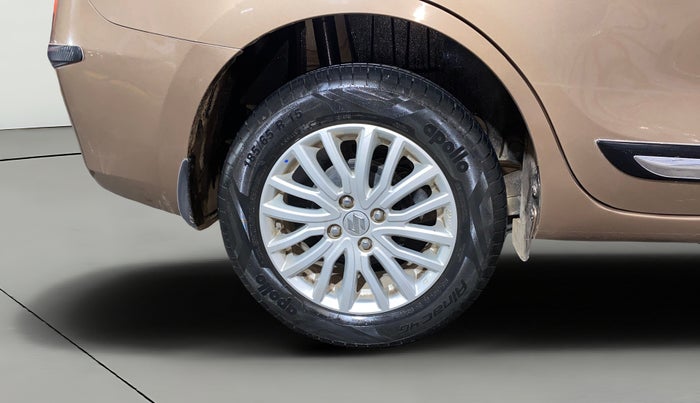 2022 Maruti Dzire ZXI AMT, Petrol, Automatic, 2,822 km, Right Rear Wheel