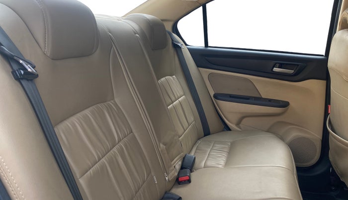 2022 Honda Amaze 1.2L I-VTEC VX CVT, Petrol, Automatic, 95,495 km, Right Side Rear Door Cabin