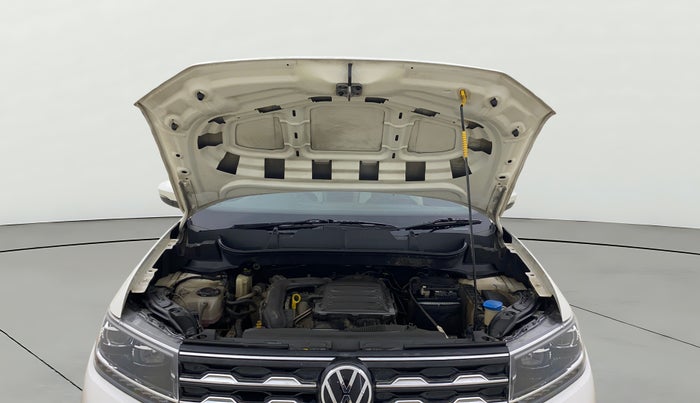 2022 Volkswagen TAIGUN TOPLINE 1.0 TSI MT, Petrol, Manual, 54,233 km, Open Bonet