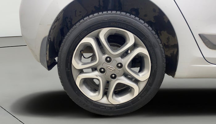 2019 Hyundai Elite i20 ASTA 1.2 (O), Petrol, Manual, 50,506 km, Right Rear Wheel