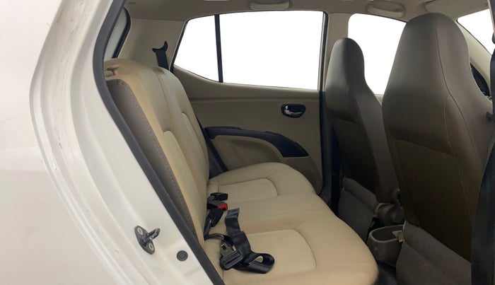 2013 Hyundai i10 SPORTZ 1.1, Petrol, Manual, 91,578 km, Right Side Rear Door Cabin