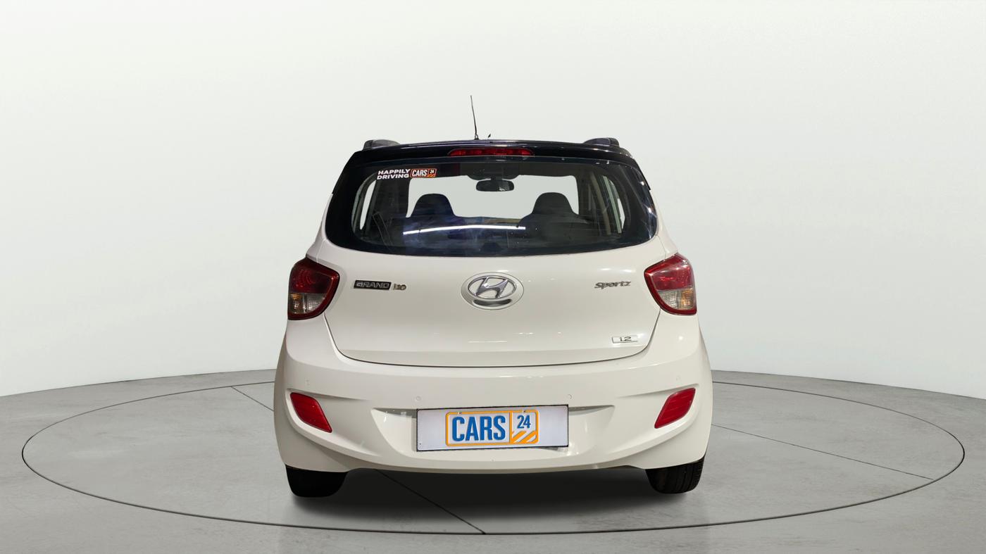 2016 Hyundai Grand i10 SPORTZ 1.2 KAPPA VTVT, Petrol, Manual, 67,042 km, Back/Rear
