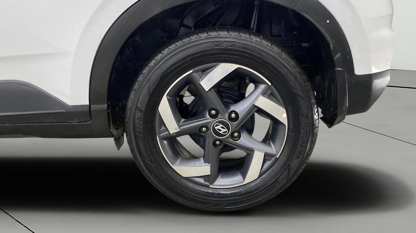 2019 Hyundai VENUE SX(O) 1.4 CRDI, Diesel, Manual, 1,18,278 km, Left Rear Wheel