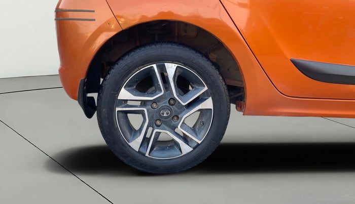 2019 Tata Tiago XZ PLUS PETROL, Petrol, Manual, 26,289 km, Right Rear Wheel