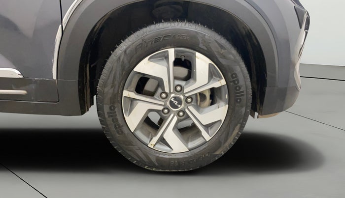 2022 KIA SONET HTX 1.5, Diesel, Manual, 65,068 km, Right Front Wheel