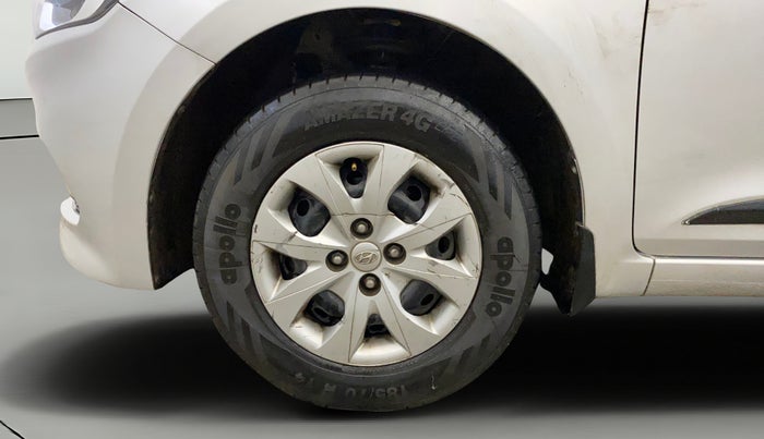 2016 Hyundai Elite i20 SPORTZ 1.2, Petrol, Manual, 80,245 km, Left Front Wheel