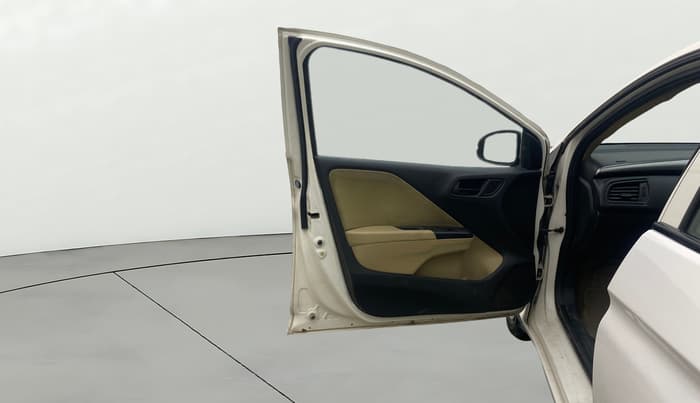 2015 Honda City 1.5L I-DTEC S, Diesel, Manual, 1,07,034 km, LHS Front Door