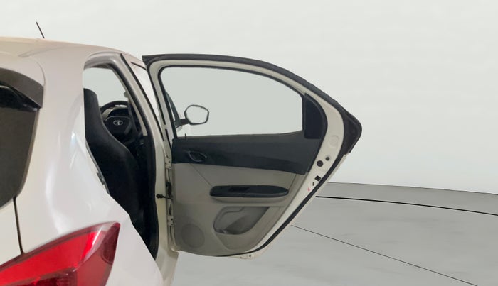 2018 Tata Tiago XT PETROL, Petrol, Manual, 59,643 km, RHS Rear Door
