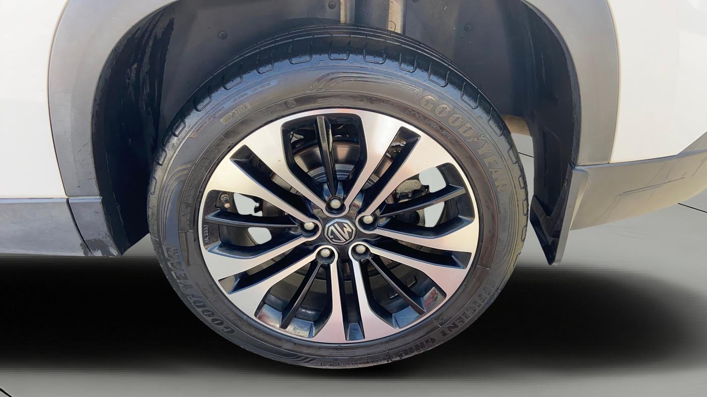 2023 MG HECTOR SHARP 2.0 DIESEL, Diesel, Manual, 35,305 km, Left Rear Wheel