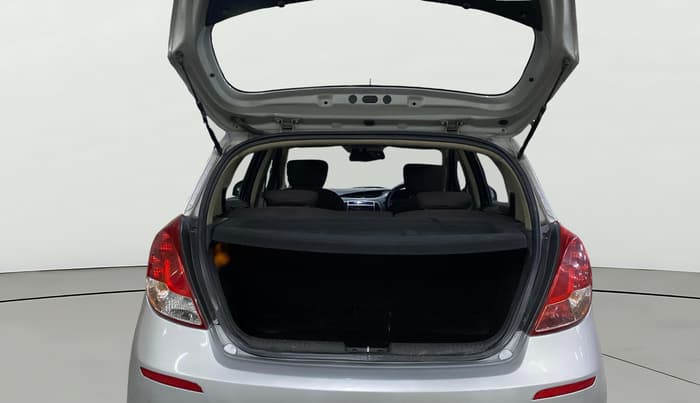 2013 Hyundai i20 SPORTZ 1.2, Petrol, Manual, 59,461 km, Boot Open Zoomed View