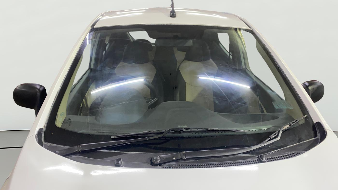 2017 Hyundai Eon ERA PLUS (O), Petrol, Manual, 54,359 km, Front Windshield