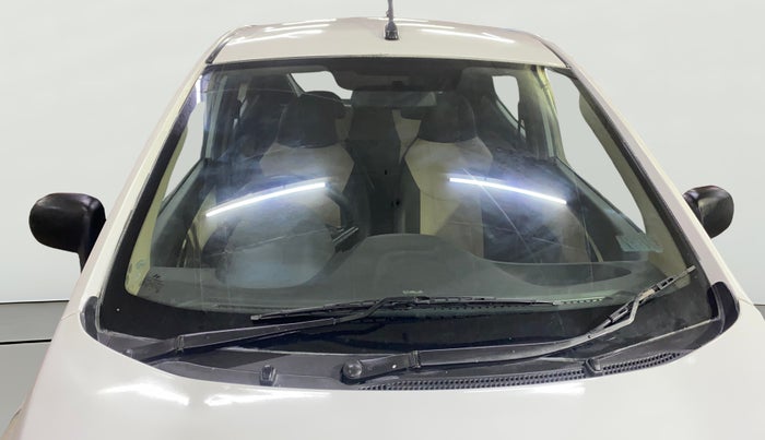 2017 Hyundai Eon ERA PLUS (O), Petrol, Manual, 54,359 km, Front Windshield