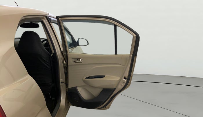 2019 Hyundai NEW SANTRO SPORTZ CNG, CNG, Manual, 70,240 km, RHS Rear Door