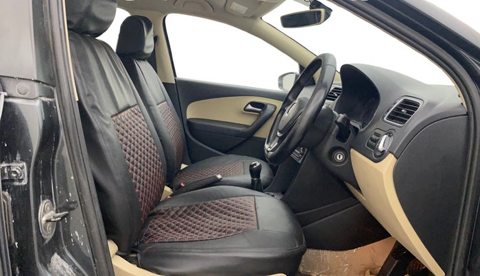 2017 Volkswagen Polo HIGHLINE1.2L, Petrol, Manual, 98,037 km, Right Side Front Door Cabin