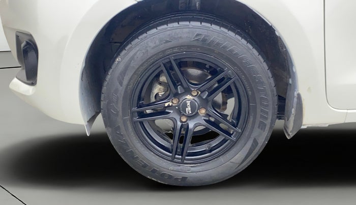 2020 Maruti Swift VXI AMT, Petrol, Automatic, 37,234 km, Left Front Wheel