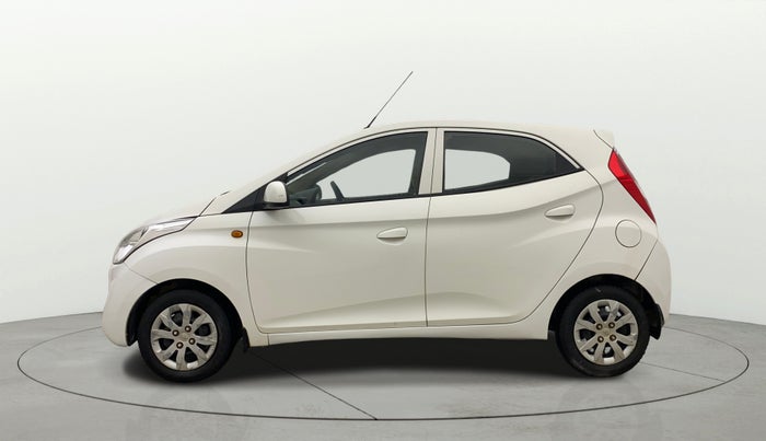 2017 Hyundai Eon SPORTZ, Petrol, Manual, 37,099 km, Left Side