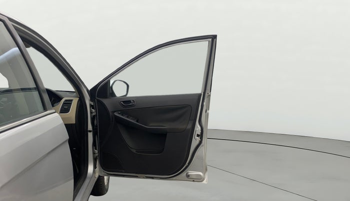 2014 Tata Zest XMS PETROL, Petrol, Manual, 28,842 km, RHS Front Door