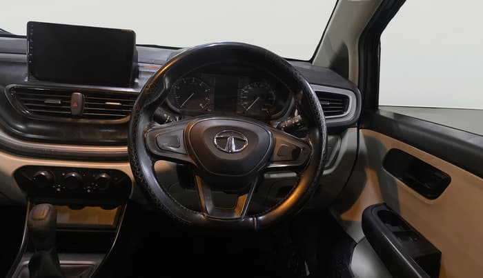 2022 Tata ALTROZ XE PETROL, Petrol, Manual, 47,533 km, Steering Wheel Close Up
