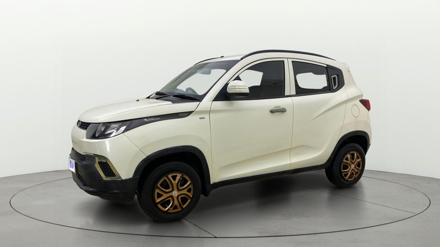 2016 Mahindra Kuv100 K4 6 STR, Petrol, Manual, 31,051 km, Left Front Diagonal