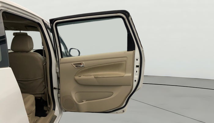 2018 Maruti Ertiga ZDI SHVS, Diesel, Manual, 79,225 km, RHS Rear Door