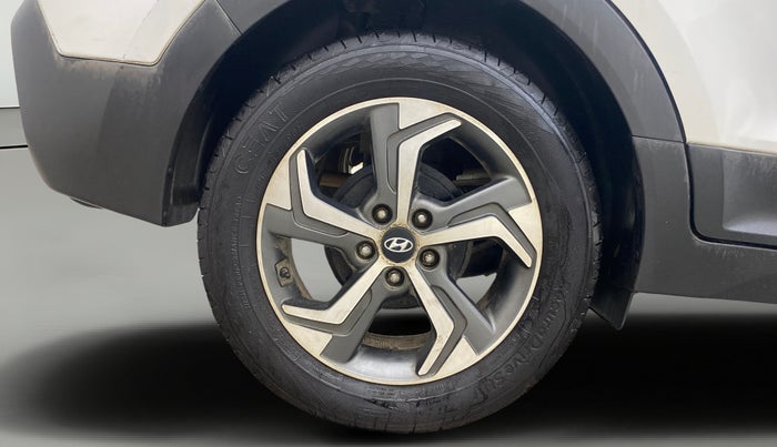 2018 Hyundai Creta SX AT 1.6 PETROL, Petrol, Automatic, 65,464 km, Right Rear Wheel