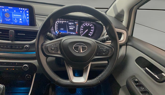 2020 Tata ALTROZ XZ PETROL, Petrol, Manual, 33,536 km, Steering Wheel Close Up